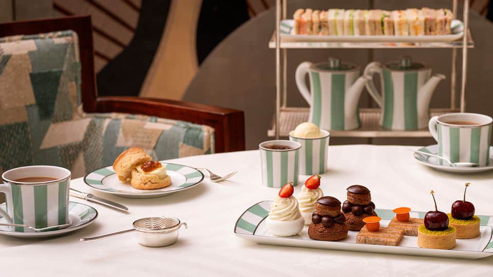 claridges-afternoon-tea-london