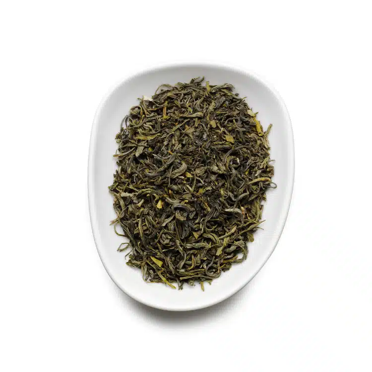 leaves green tea 750x750 1